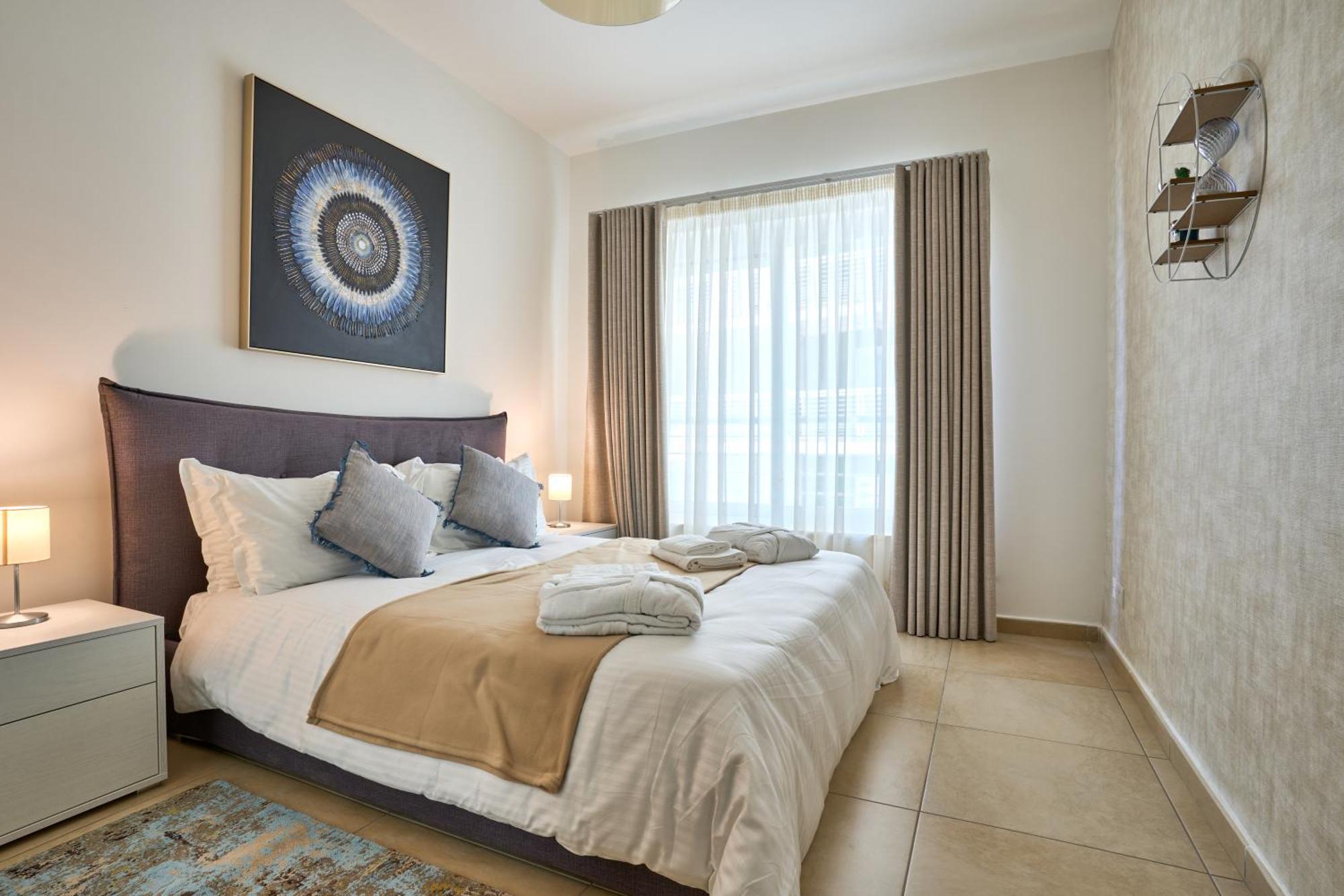Stunning 3-Bedroom Seaview Retreat In Fort Cambridge Sliema Luaran gambar